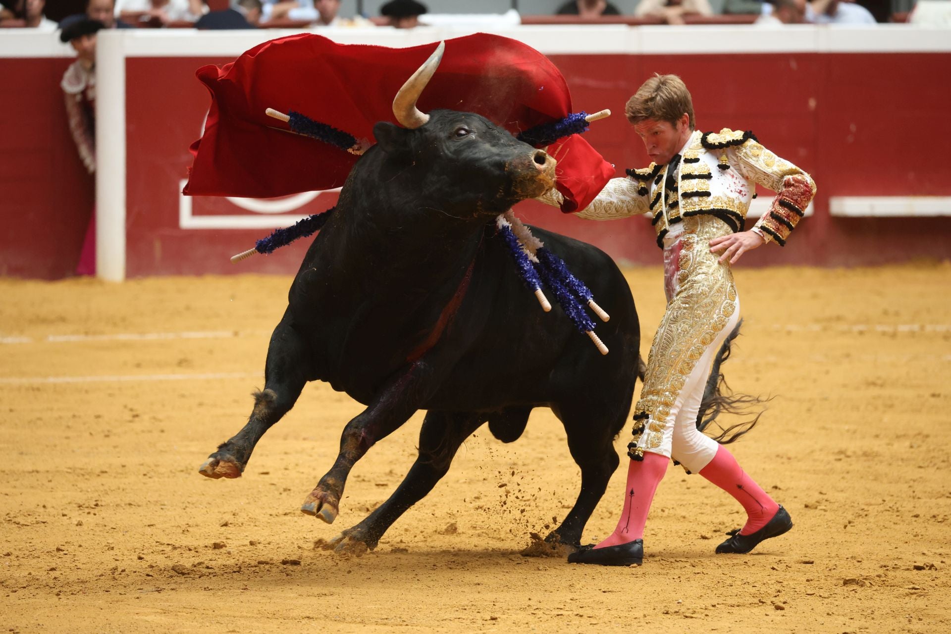 El encierro de El Vellosino abre las corridas de toros del Aste Nagusia