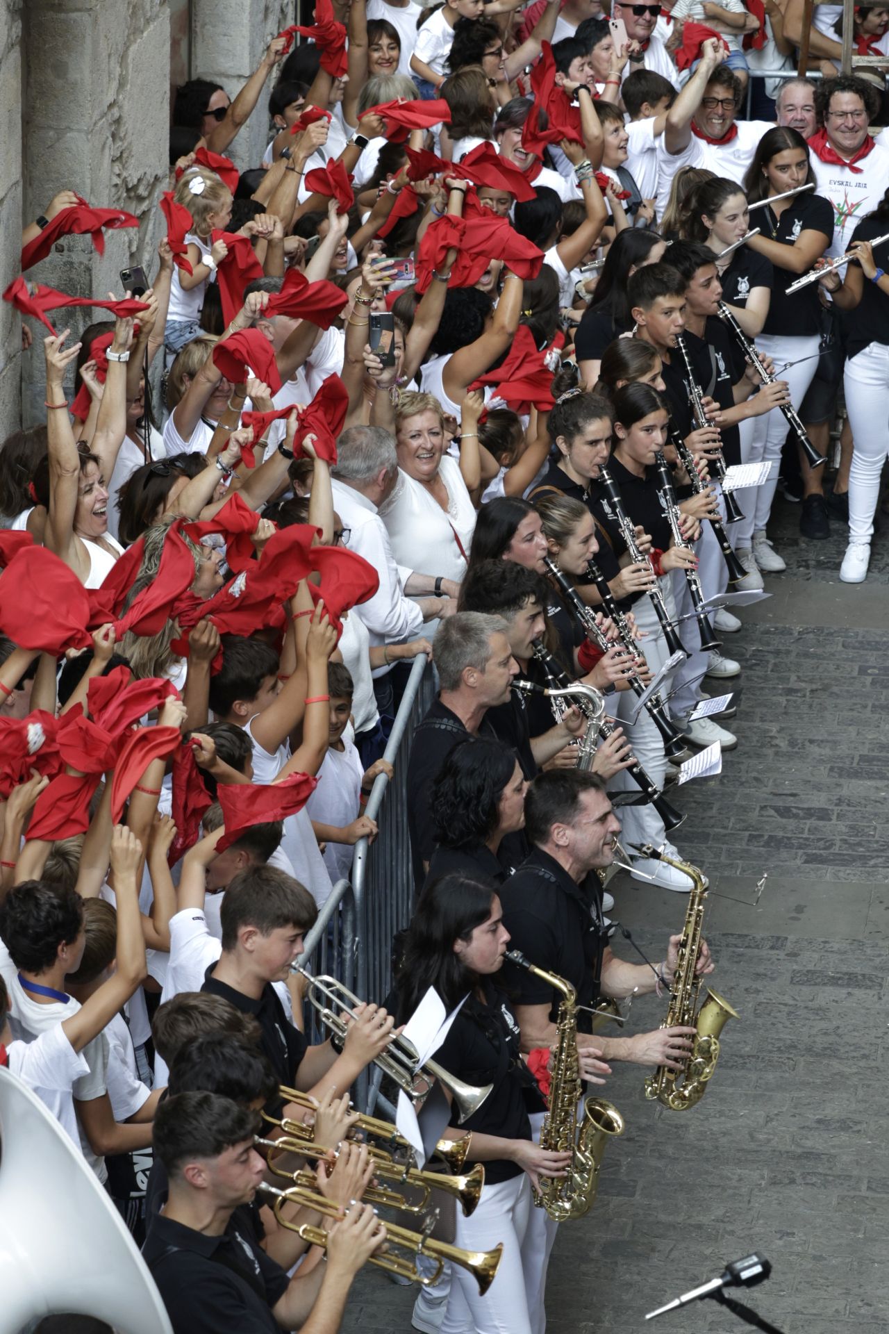 Pistoletazo inicial de los San Rokes