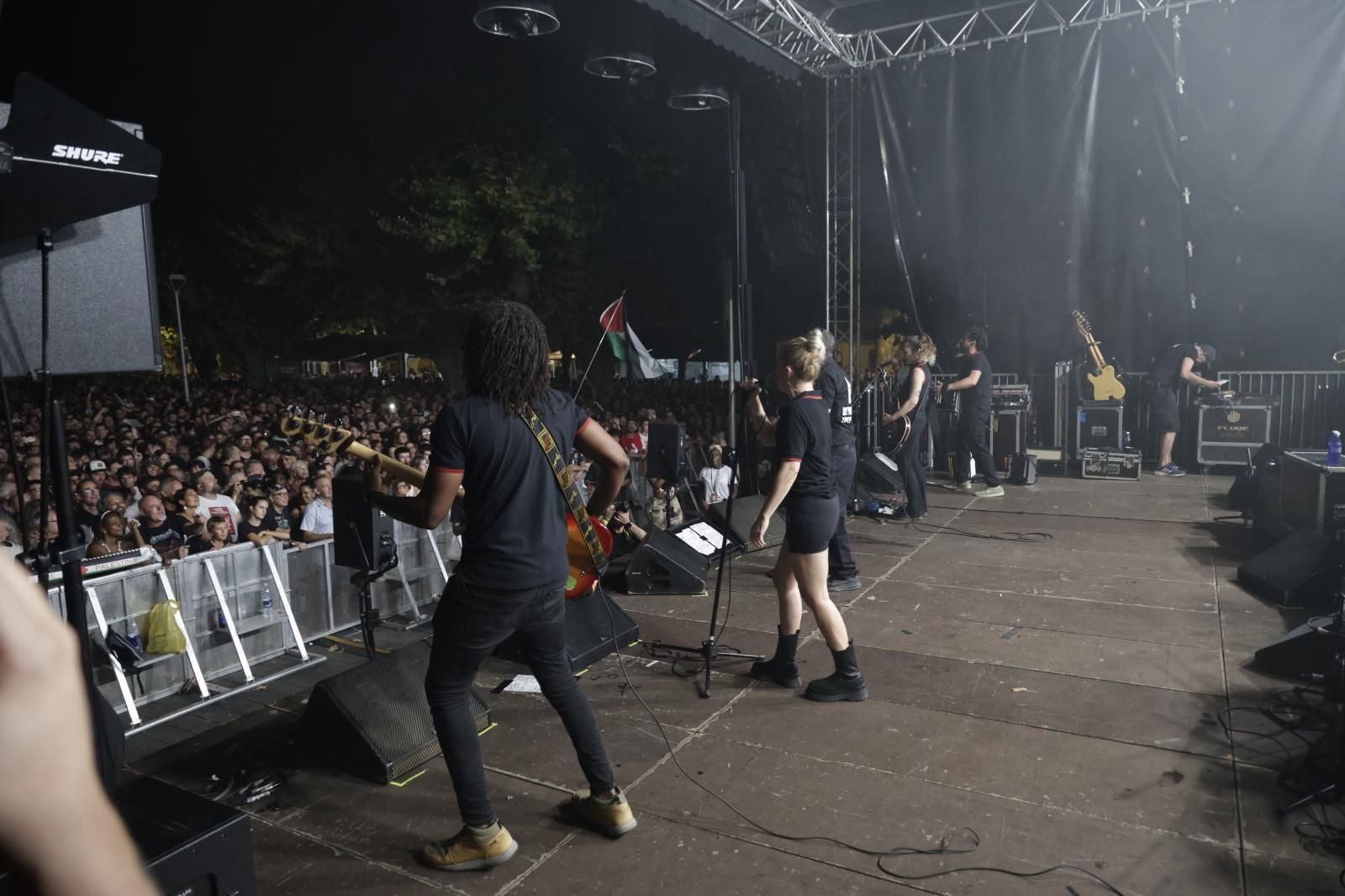 Fermin Muguruza entusiasma en Irun