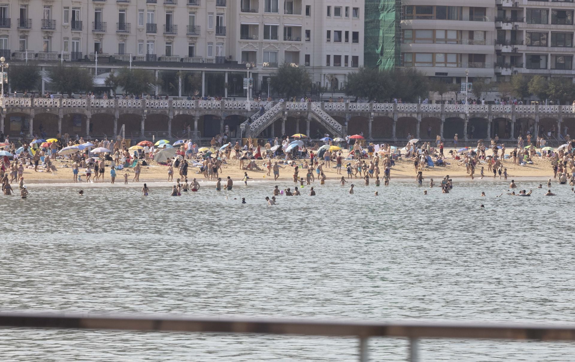 La ola de calor asfixia Donostia