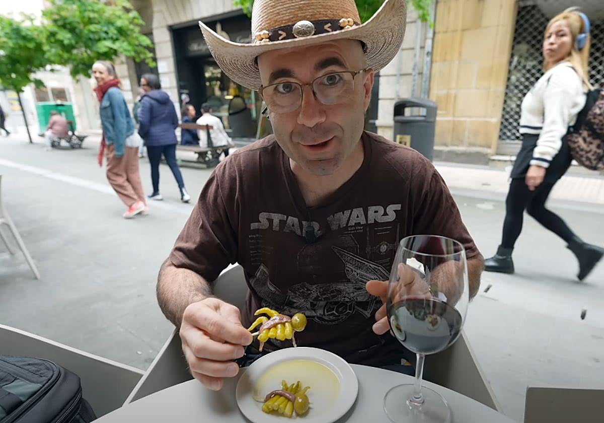 Se pide toda la carta en un bar de pintxos de San Sebastián y aún tiene sitio para el postre: «Esto es un espectáculo»