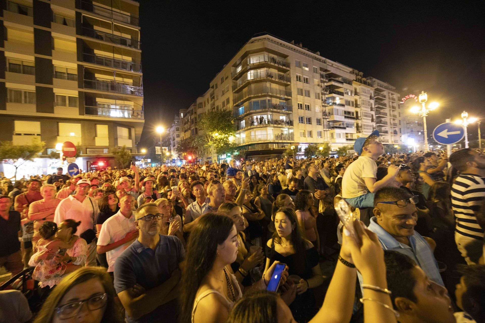 Pirotecnia Valenciana, maestría en el diseño de espectáculos llenos de ritmo, color y tradición