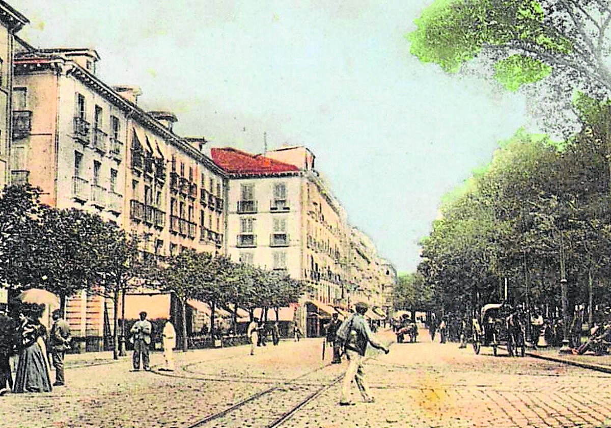 En la Alameda, frente al Boulevard, instalaron el invento de los Lumière.