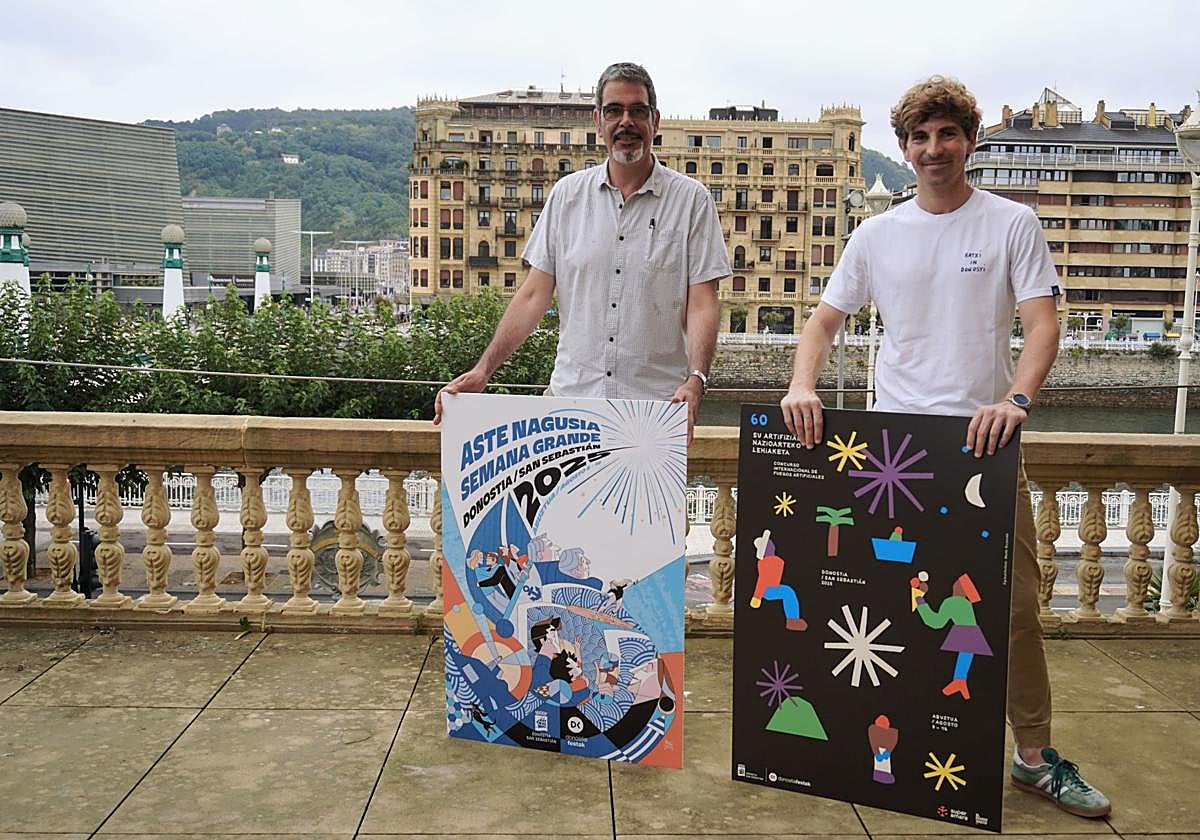 Eneko Goia y Jon Insausti con los carteles oficiales de esta Semana Grande 2025.