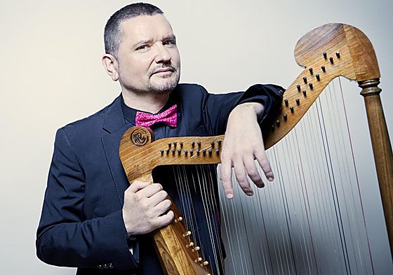 Manuel Vilas actúa con Ars Atlántica este martes en San Telmo.