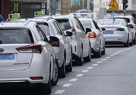 Condenado el hombre que propinó un tortazo a una taxista de Donostia mientras trabajaba
