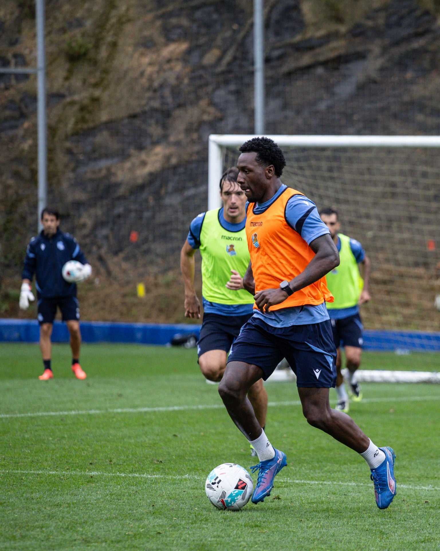 Esfuerzo bajo la lluvia en Zubieta