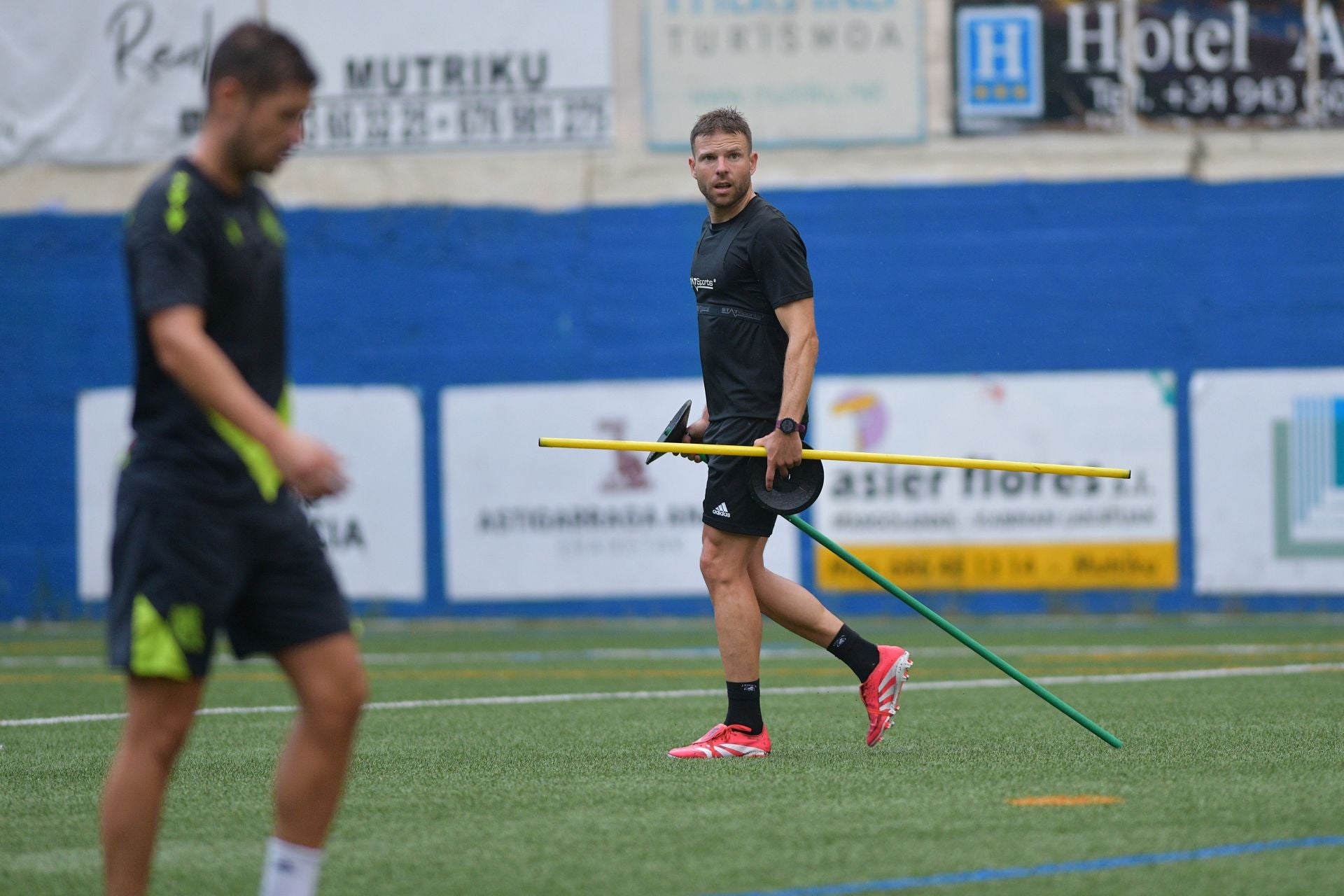 Illarramendi se entrena en el campo de San Miguel