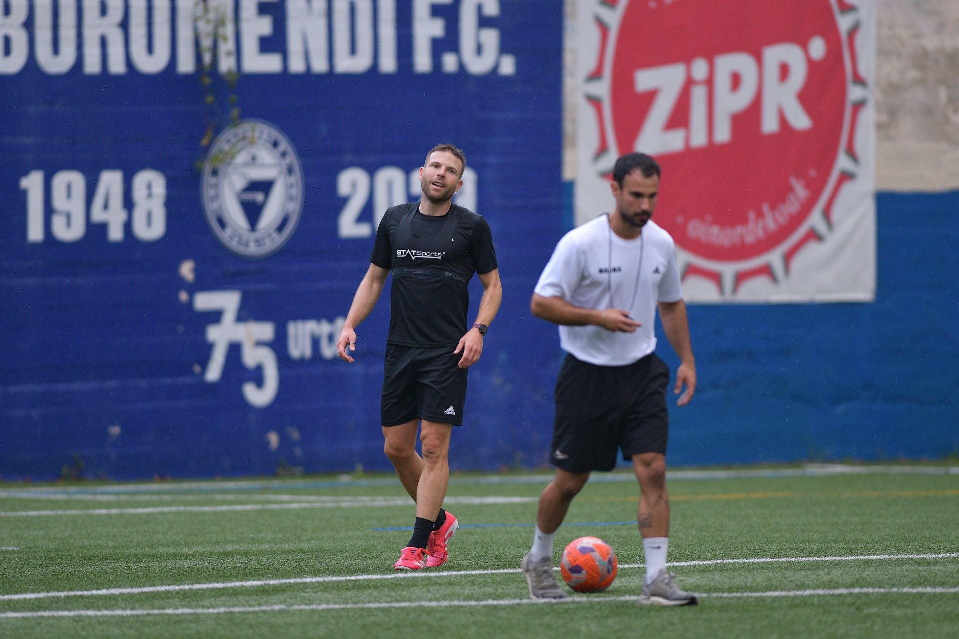 Illarramendi se entrena en el campo de San Miguel