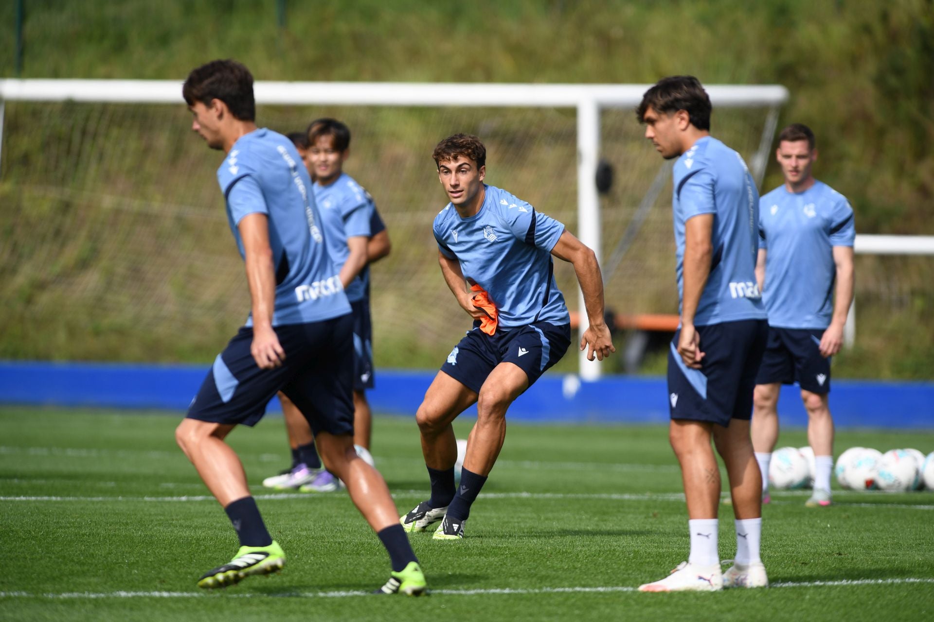 29 realistas a las órdenes de Sergio