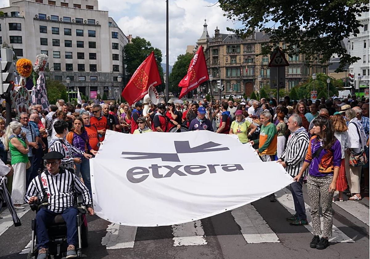 Un momento de la marcha, este viernes en Bilbao.