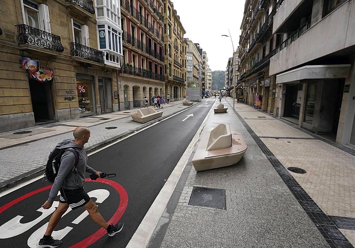 Imagen principal - Una ruta bajo tierra que abre espacios en la superficie