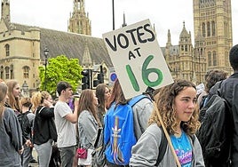 El Reino Unido es uno de los países que va a modificar sus leyes para que los jóvenes de 16 años puedan ejercer su derecho al voto.
