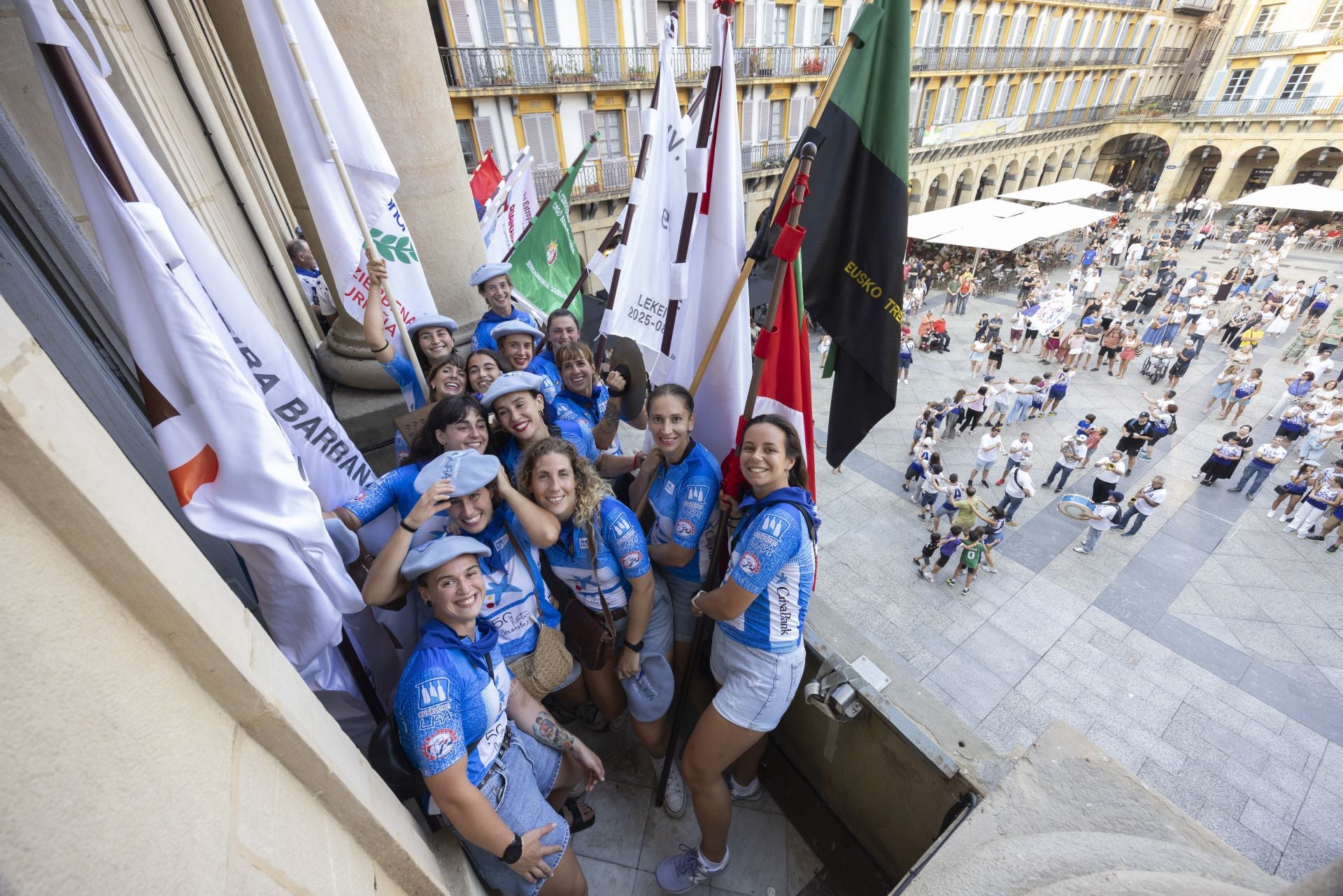 Arraun Lagunak celebra la liga a lo grande