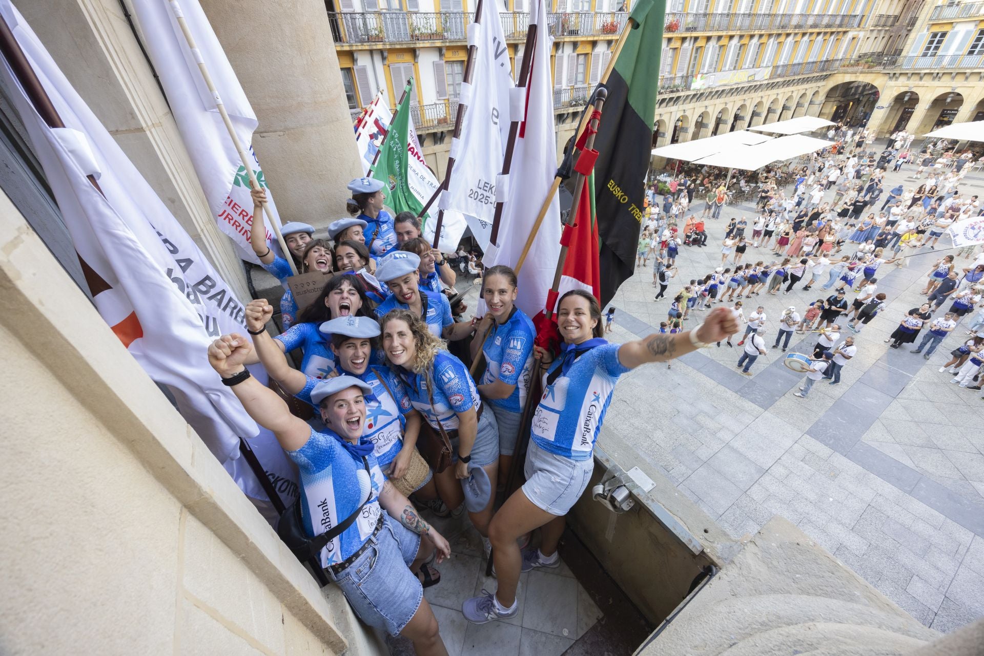 Arraun Lagunak celebra la liga a lo grande