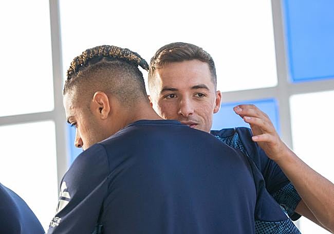 Pacheco se funde en un abrazo con Mariano