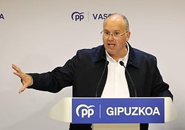 Miguel Tellado durante el acto del PP en Donostia.