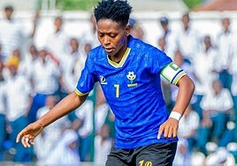 Opa Clement reforzará el ataque del Eibar para la nueva temporada que arranca este domingo.