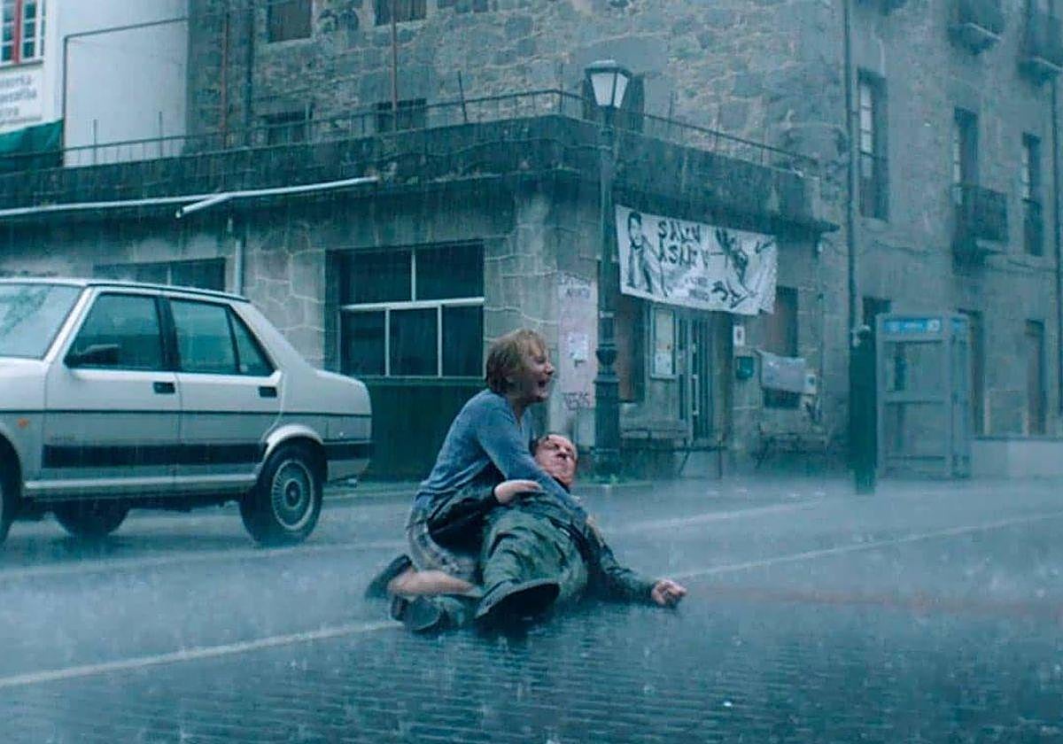 Una escena de la serie 'Patria', realizada por Aitor Gabilondo para HBO