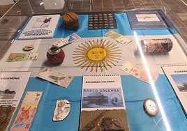 Algunos de los objetos que podrán verse en la exposición ya montada que mañana abrirá sus puertas.