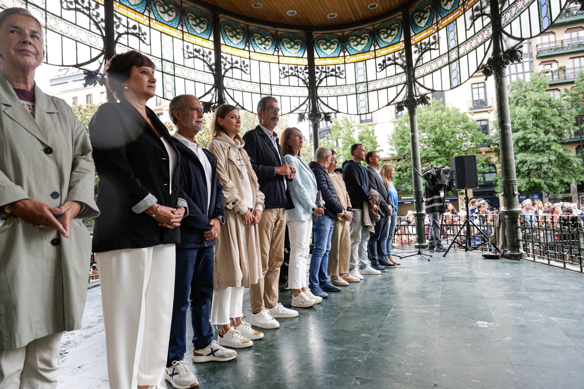 Batalla y apagón en Donostia