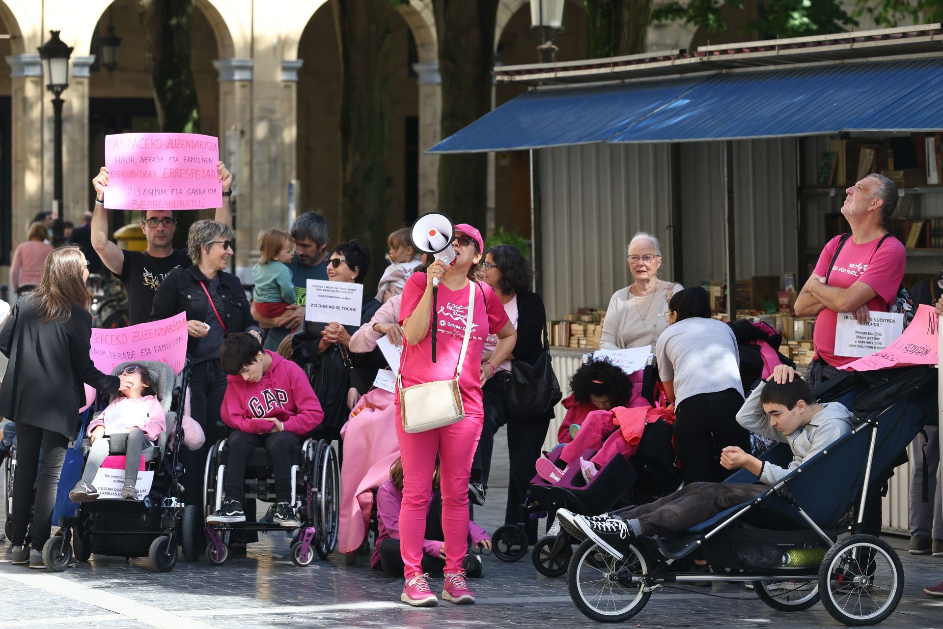 Las familias de Aspace se han concentrado en Donostia