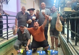 Los seis primeros clasificados en la segunda edición del Maratón de Euskal Herria.