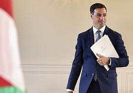 El lehendakari Imanol Pradales en el Palacio Miramar.