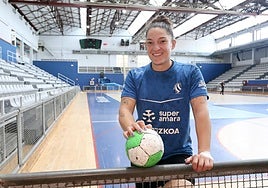 Shula Gavilán antes del entrenamiento ayer en el Josean Gasca.