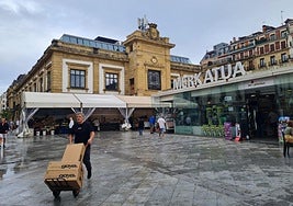 Los puestos de las caseras finalmente se ubicarán dentro de Pescadería, junto al resto de los asentadores