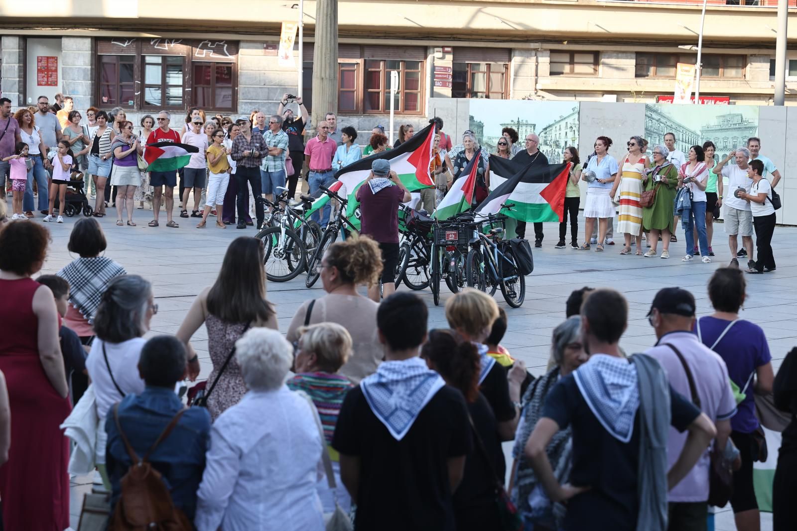 Gipuzkoa &#039;retumba&#039; contra la guerra en Gaza