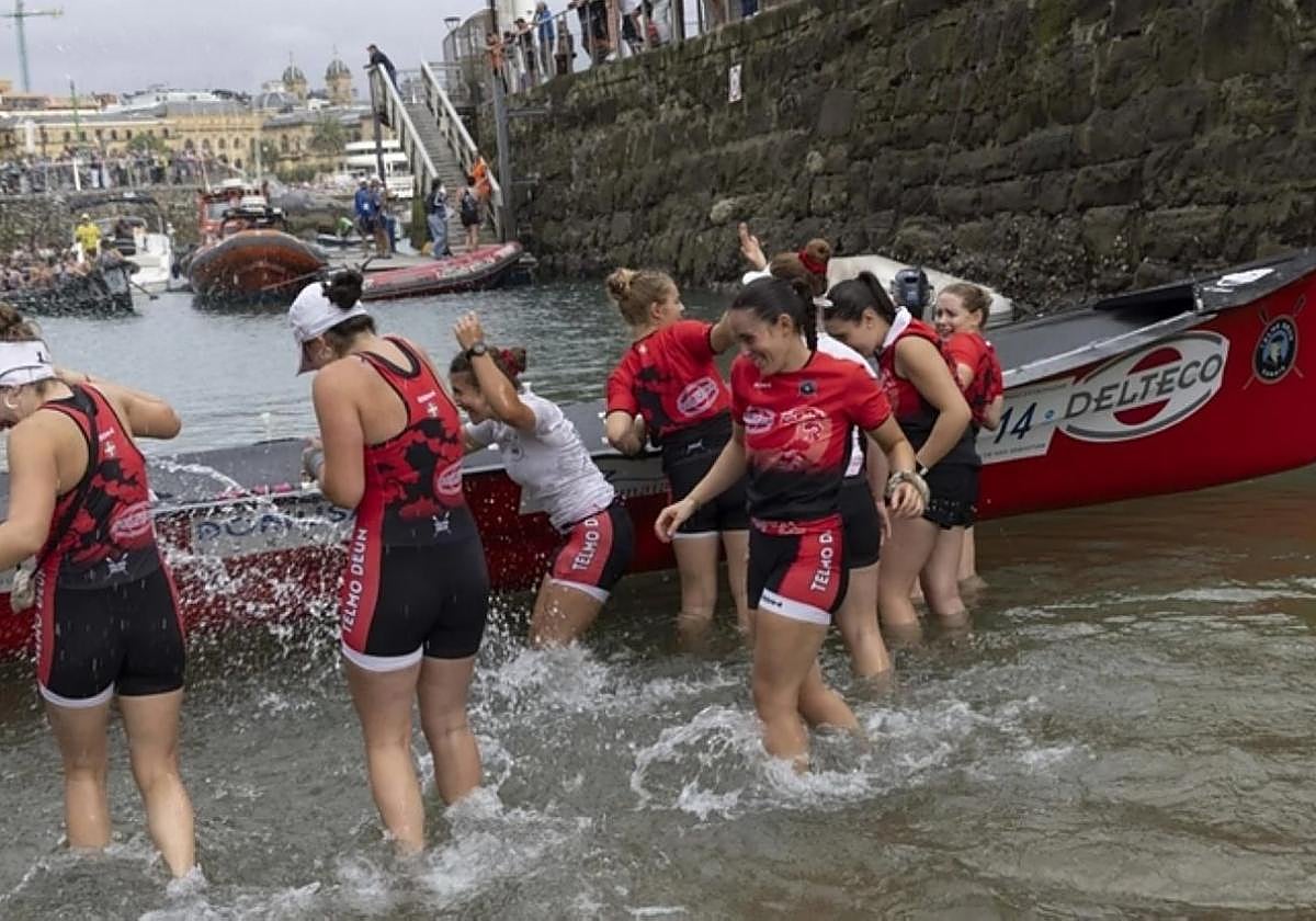 Emakumezkoen trainerua sailkapena lortu eta gero.
