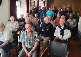 La subasta es un momento esperado en la comarca.