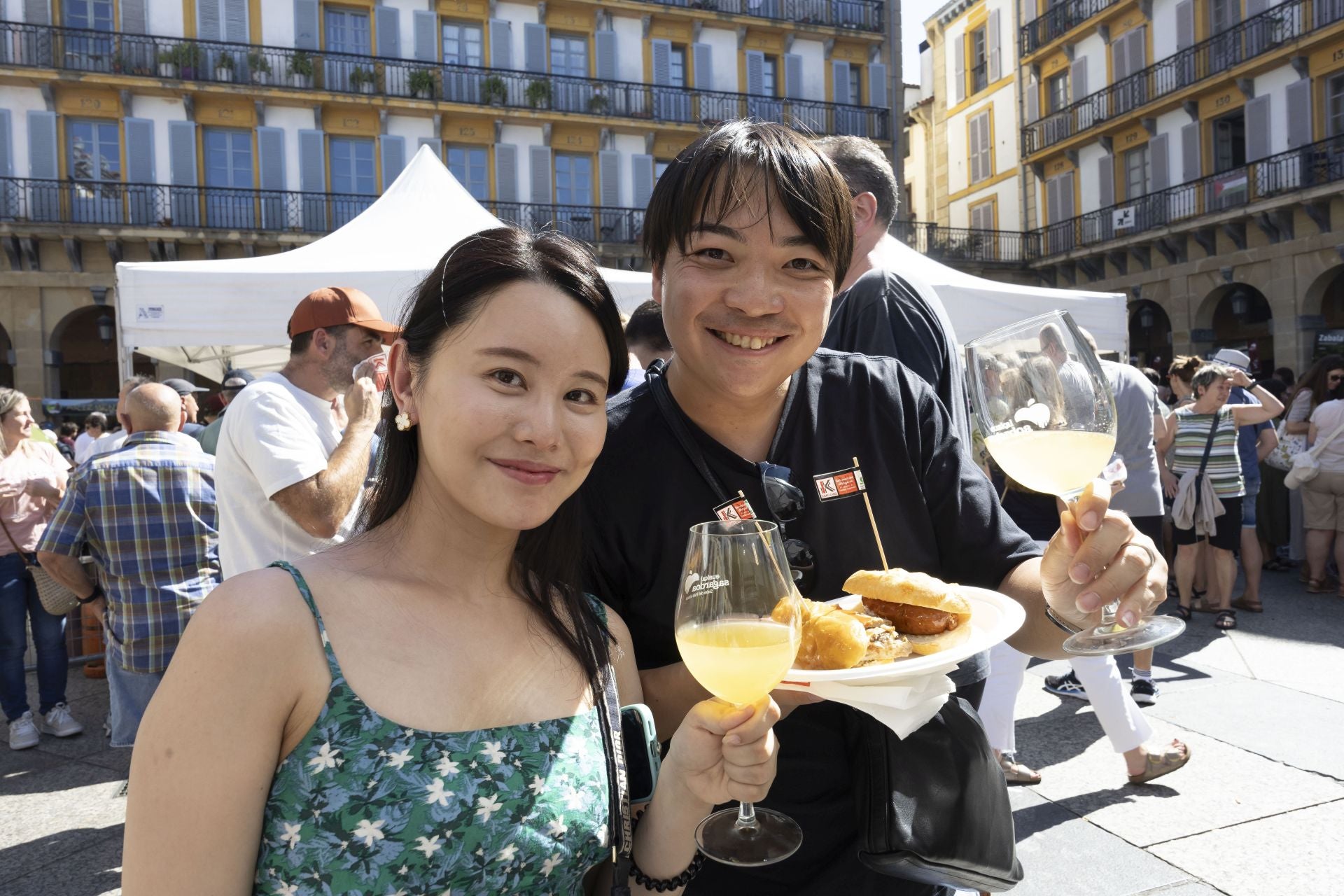Sagardoa eta tomateak, Euskal Jaietako protagonistak