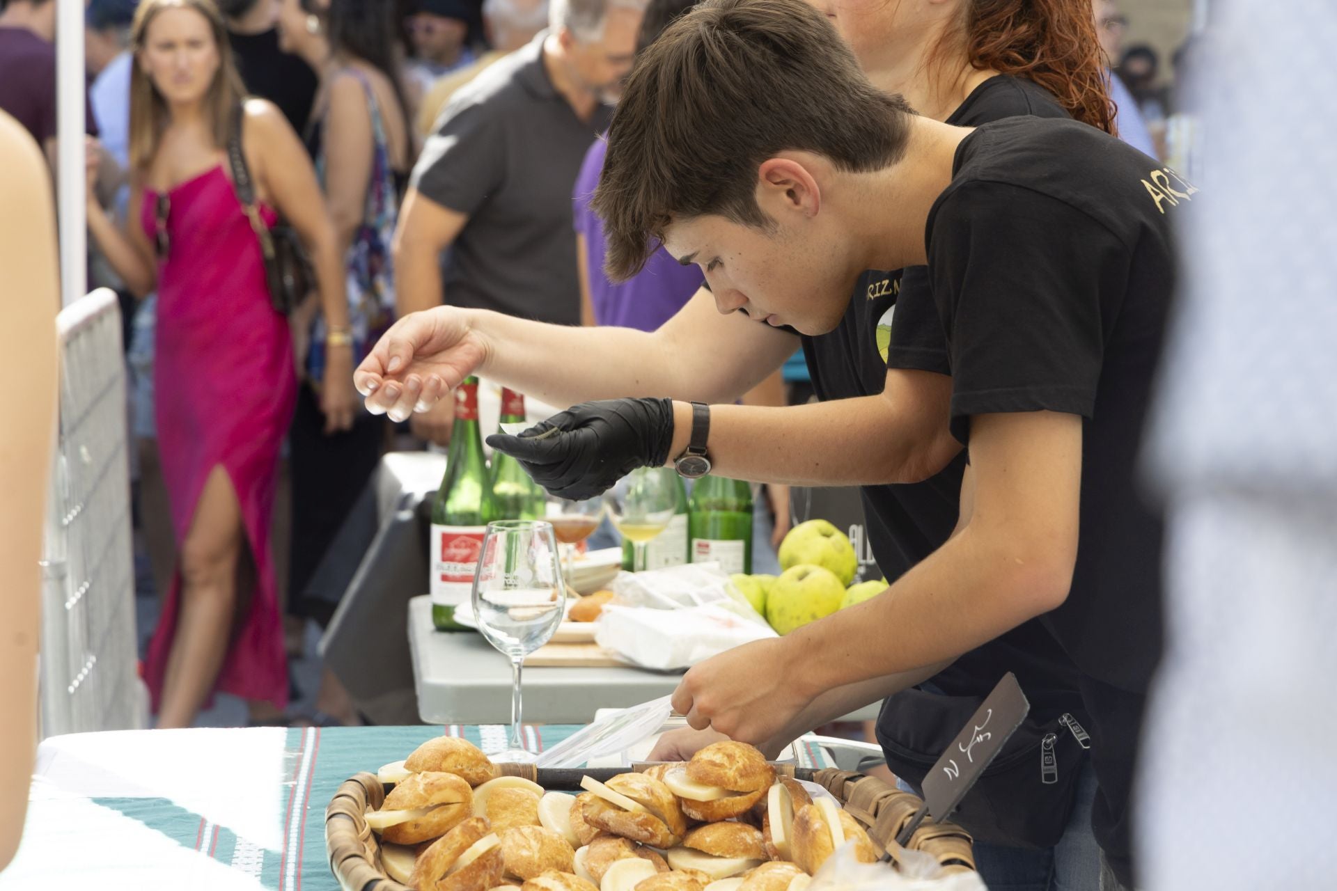 Sagardoa eta tomateak, Euskal Jaietako protagonistak