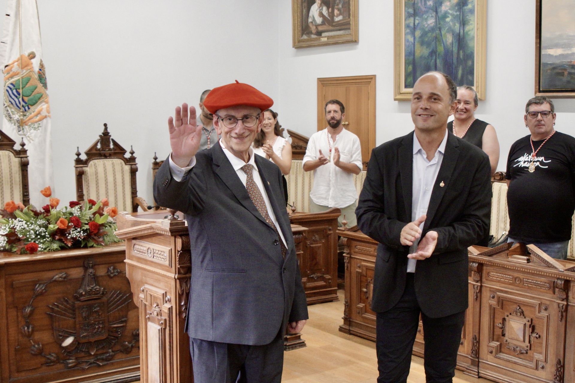 Hondarribia da inicio a sus fiestas en Arma Plaza