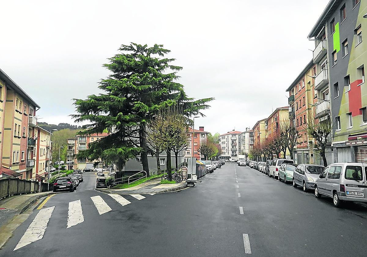 Las calles de Roteta entrarán en obras a fin al de año para separar la red de saneamiento y la de recogida de aguas pluviales.