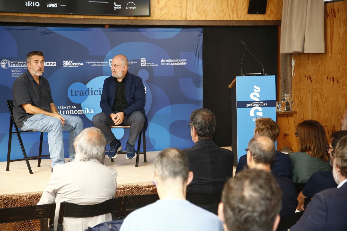 Xabier Agote, fundador y presidente del astillero Albaola, dialogó con Benjamín Lana acerca del ambicioso proyecto que se está llevando a cabo.