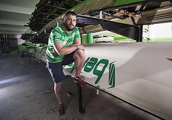 Iker Cortés, entrenador de Hondarribia A. E.