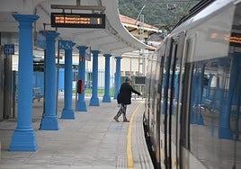 Tres semanas sin tren entre Aia-Orio y San Pelaio desde el lunes