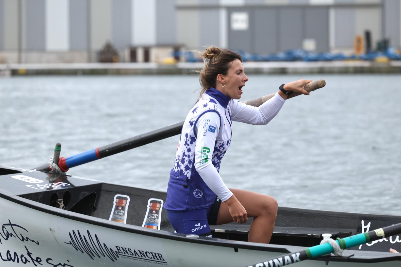 Arraun invita a DV a compartir un entrenamiento antes de la regata
