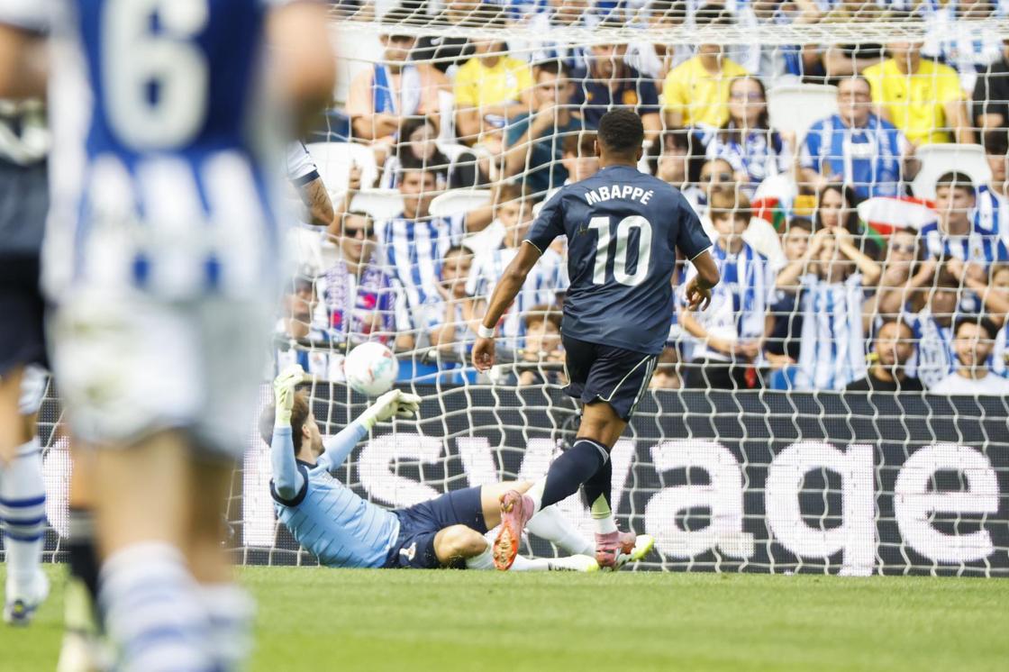 Las mejores imágenes del Real Sociedad - Real Madrid en Anoeta