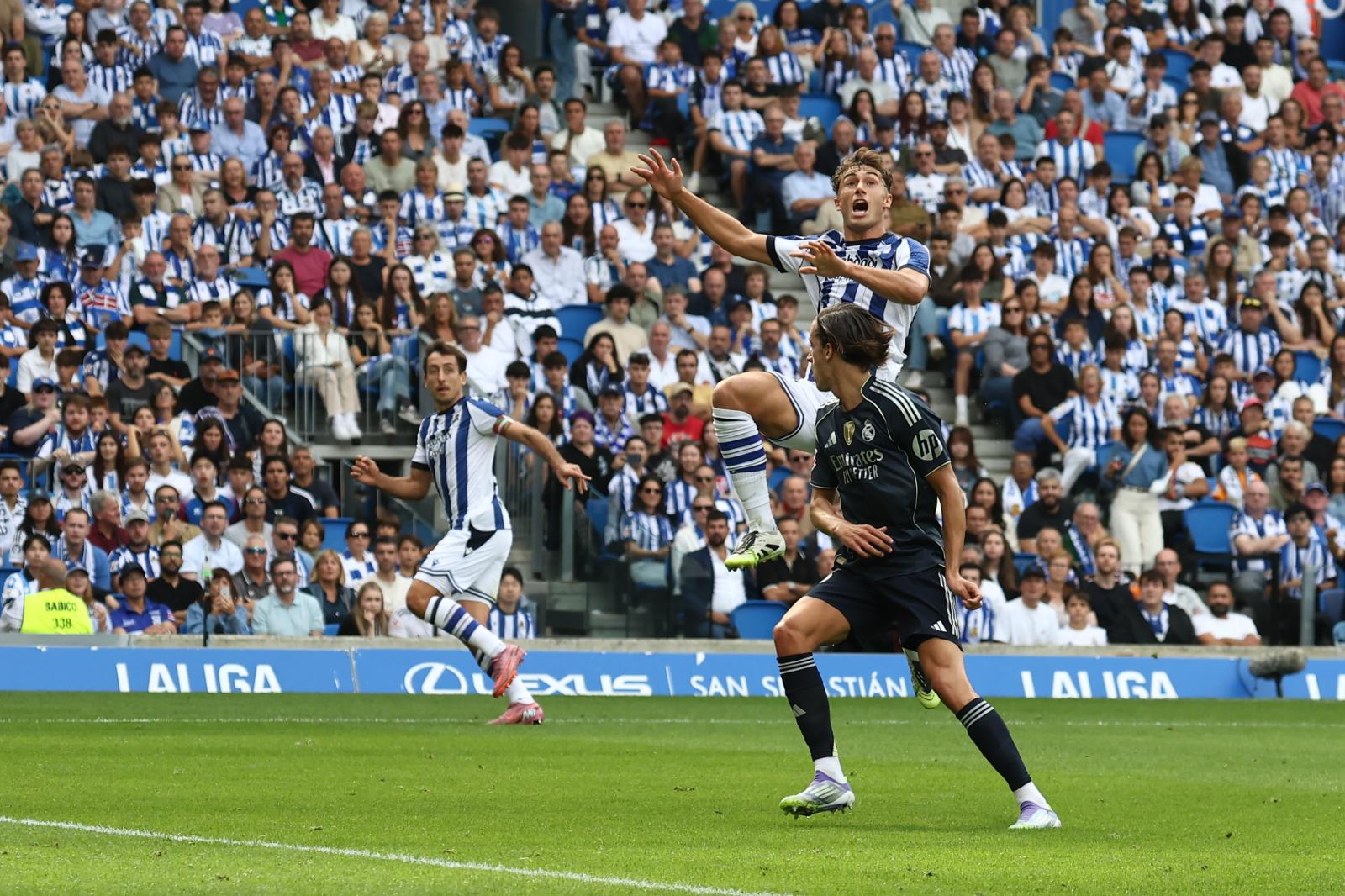Las mejores imágenes del Real Sociedad - Real Madrid en Anoeta