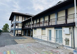 Iturzaeta ikastetxeko fatxada mintzagai izan da azken egunotan.