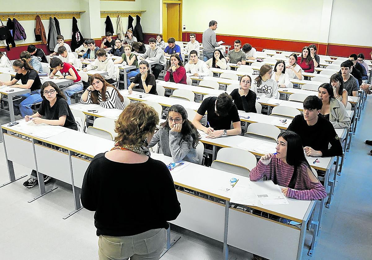 El temario de Historia en Selectividad incluye por primera vez «los años de plomo y el terrorismo»