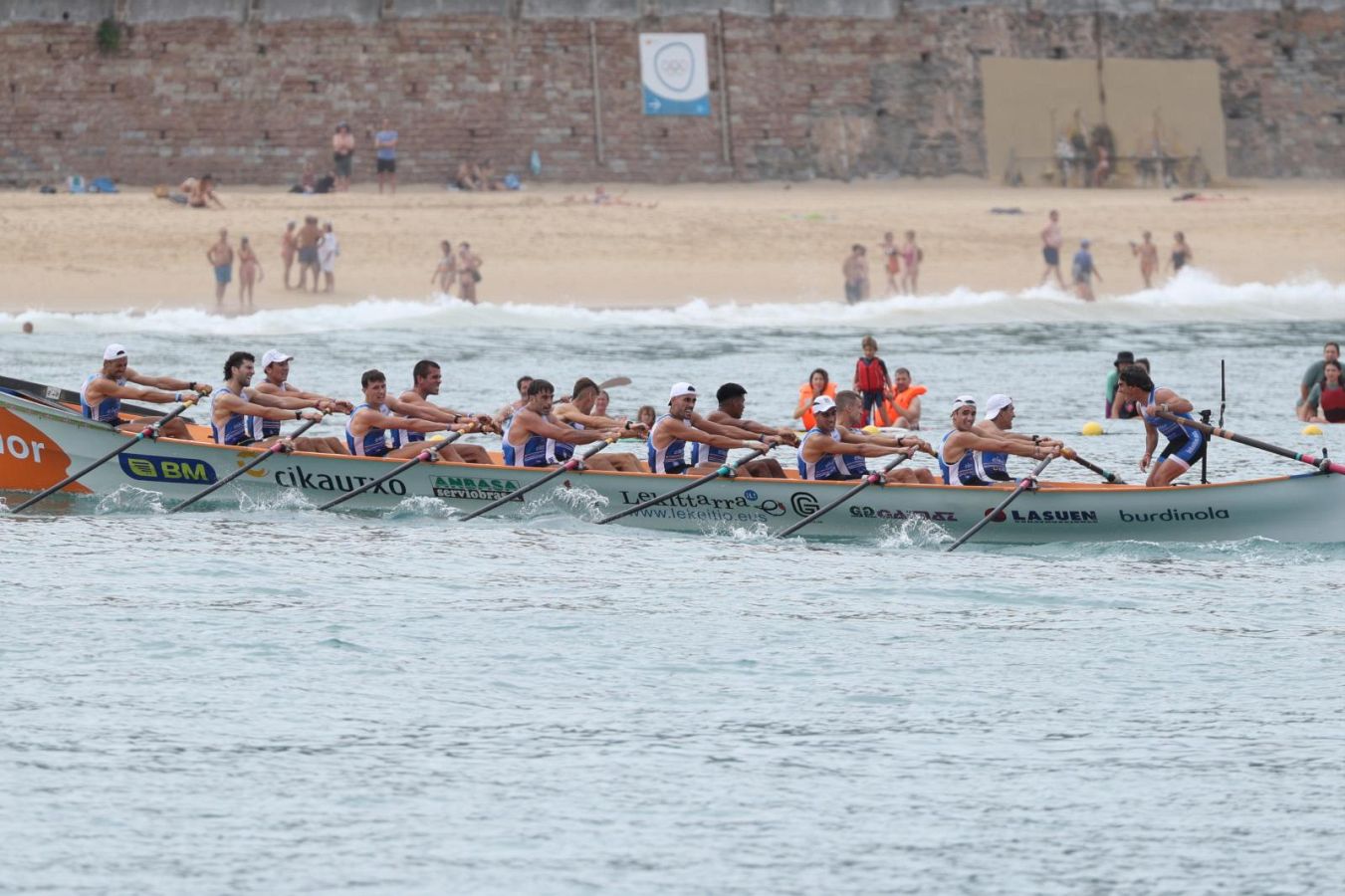 Las imágenes de la regata masculina