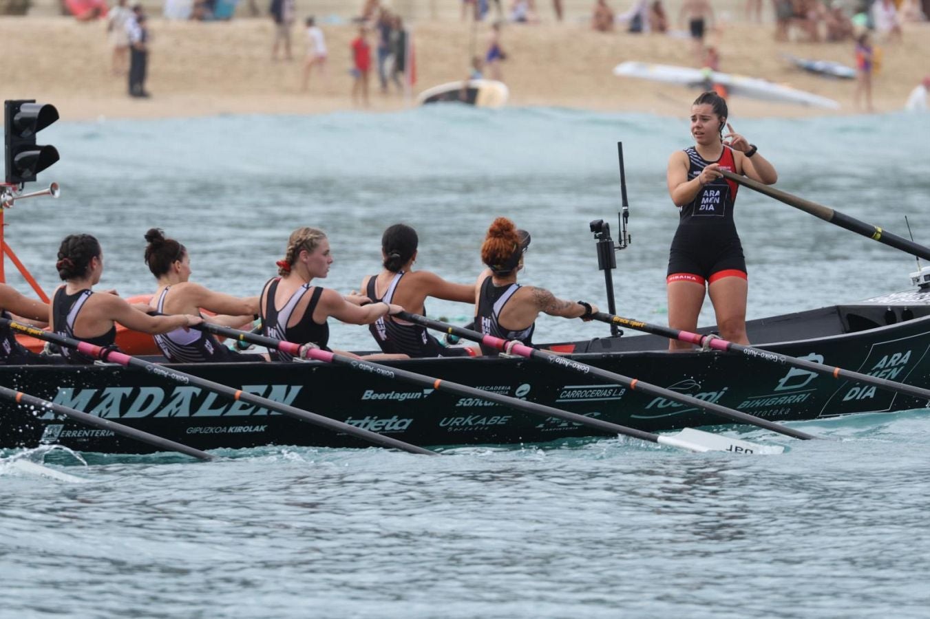Las imágenes de la regata femenina