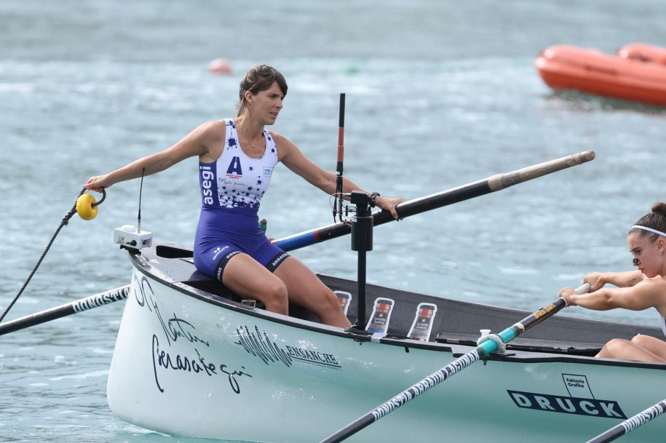 Las imágenes de la regata femenina