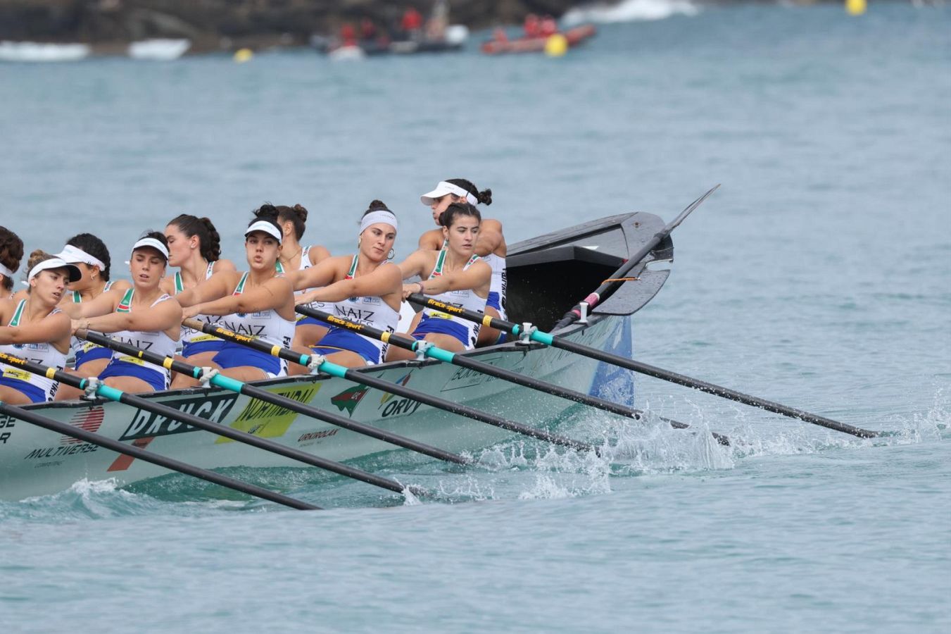 Las imágenes de la regata femenina
