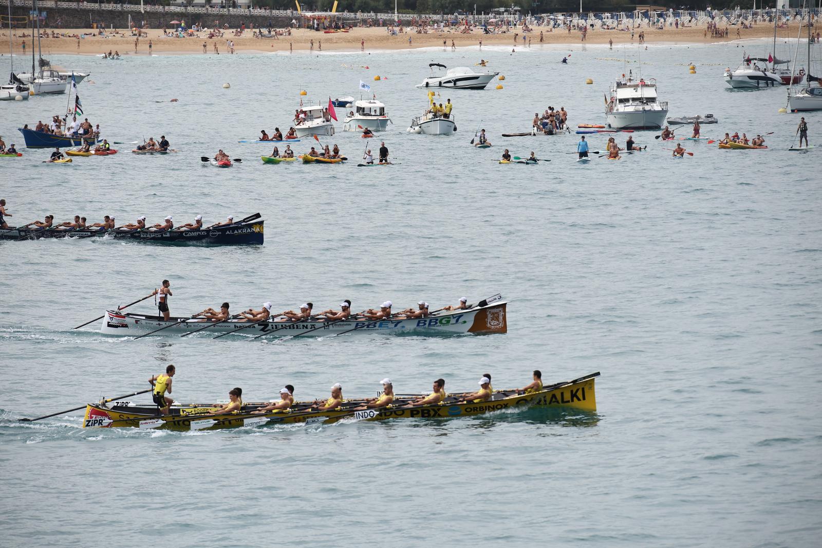 Las imágenes de la regata masculina
